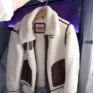 Levi's Women  Cream and Brown Sherpa Jacket